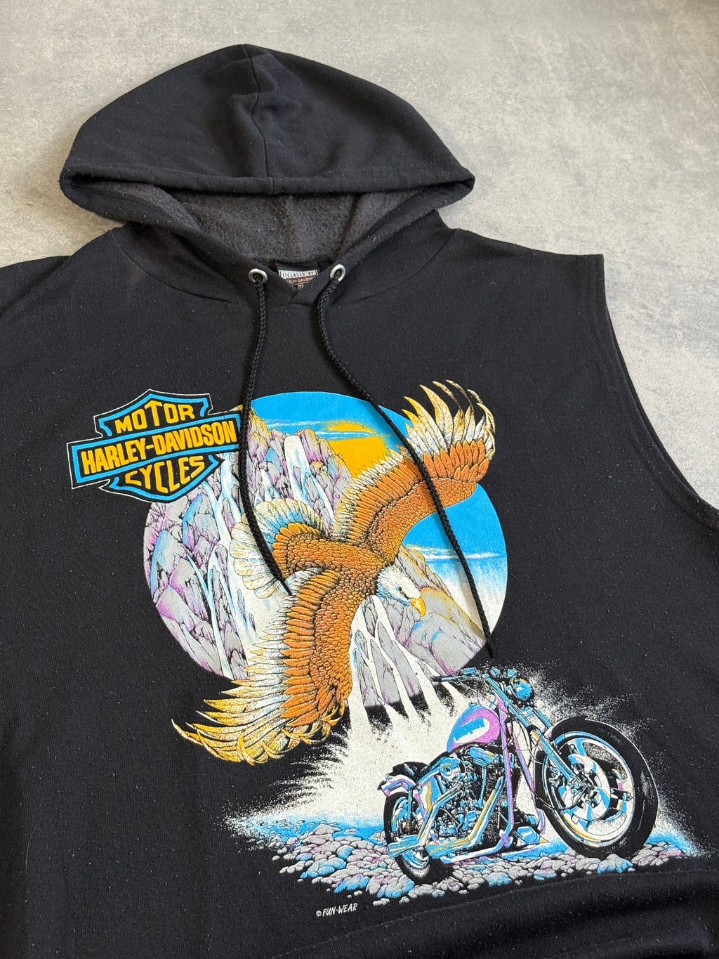 Vintage 90s Harley Davidson Eagle Sleeveless Hoodie