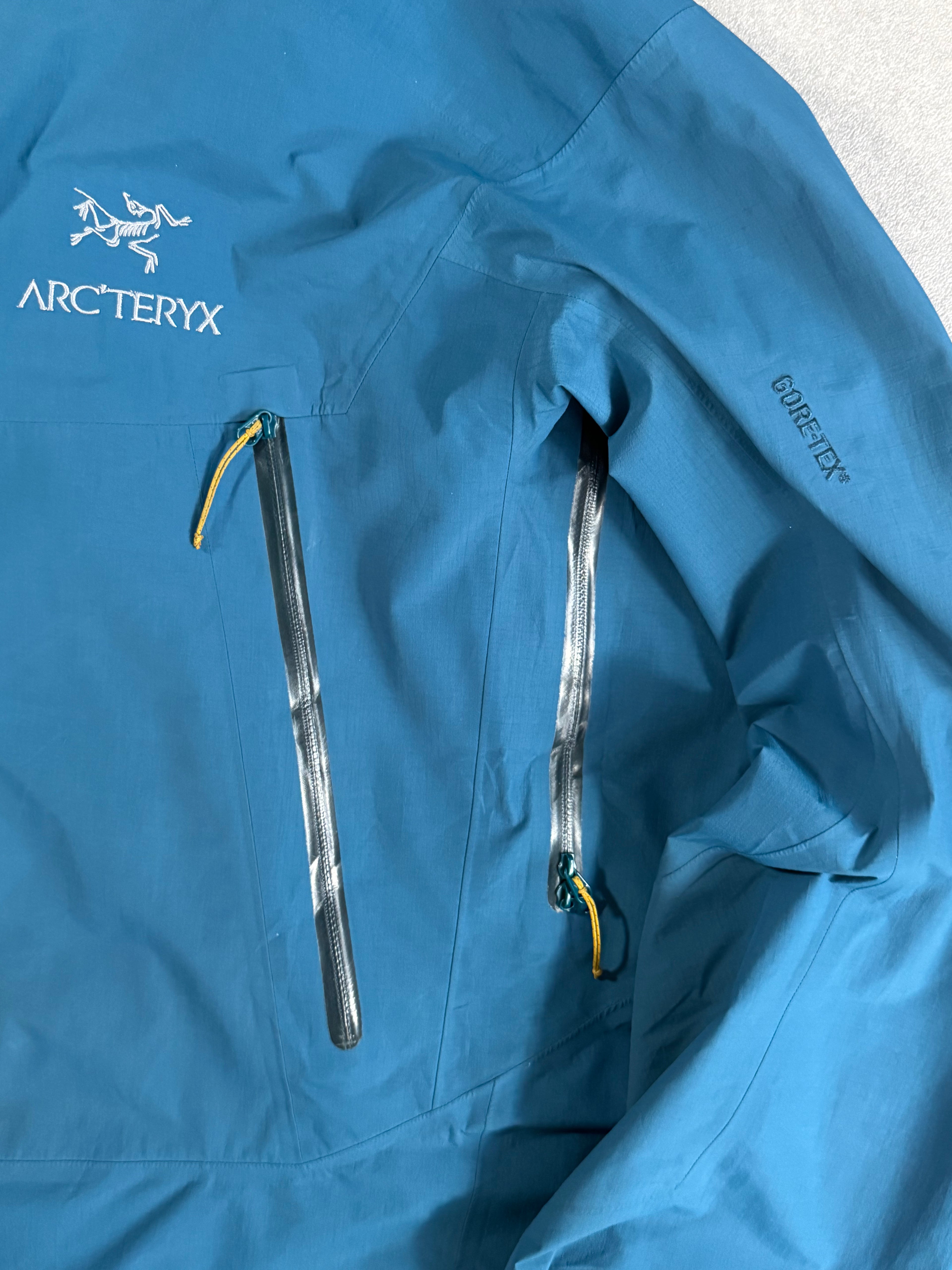 Arc’teryx Alpha SL Gore-Tex Jacket