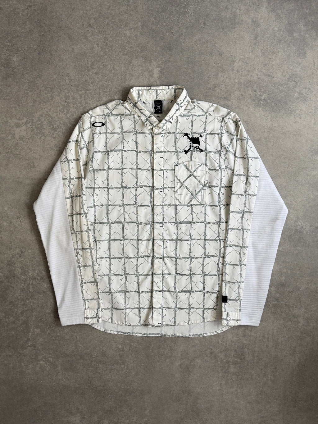 Vintage Oakley Skull Era Barbed Wire Shirt