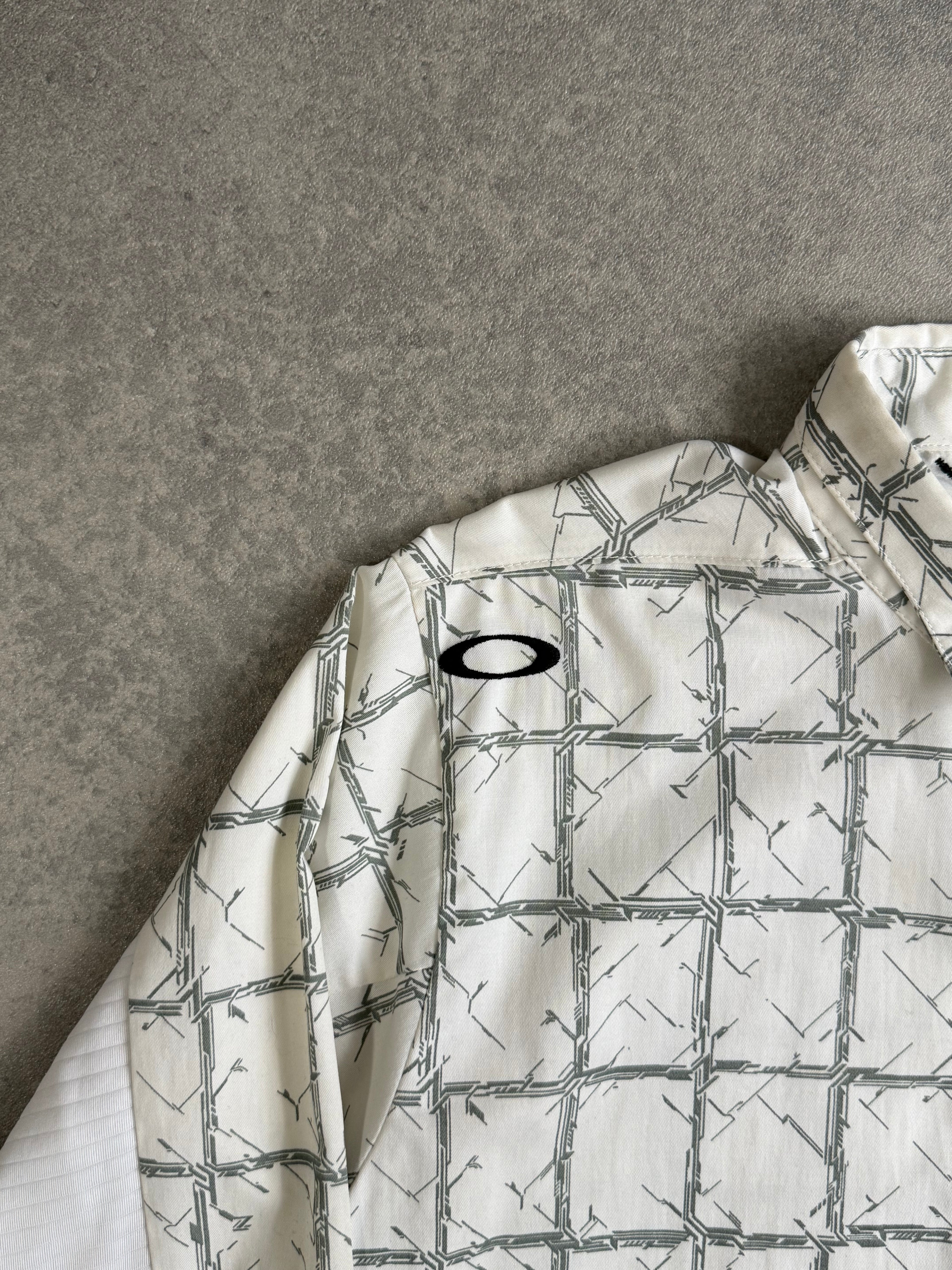 Vintage Oakley Skull Era Barbed Wire Shirt