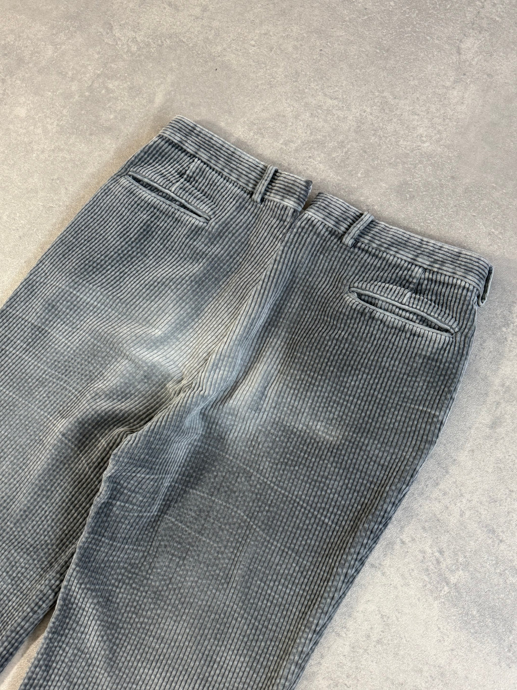 90s Burberrys Corduroy Pleated Baggy Straight Trousers