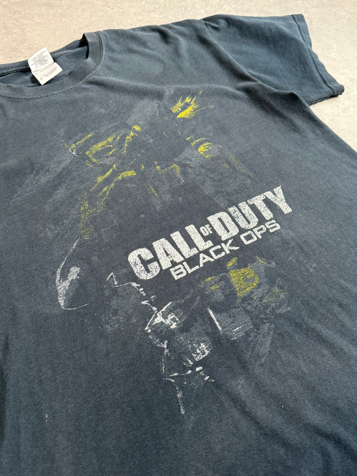 Vintage Call of Duty Black Ops Gaming Promo T-Shirt