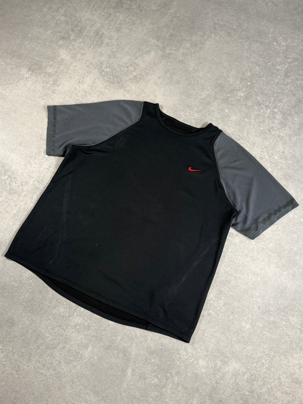Vintage Nike Technical Panelling Early 2000s T-Shirt